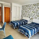 Apartamentos Leonor y Caracas
