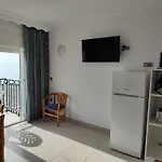 Apartamentos Leonor y Caracas