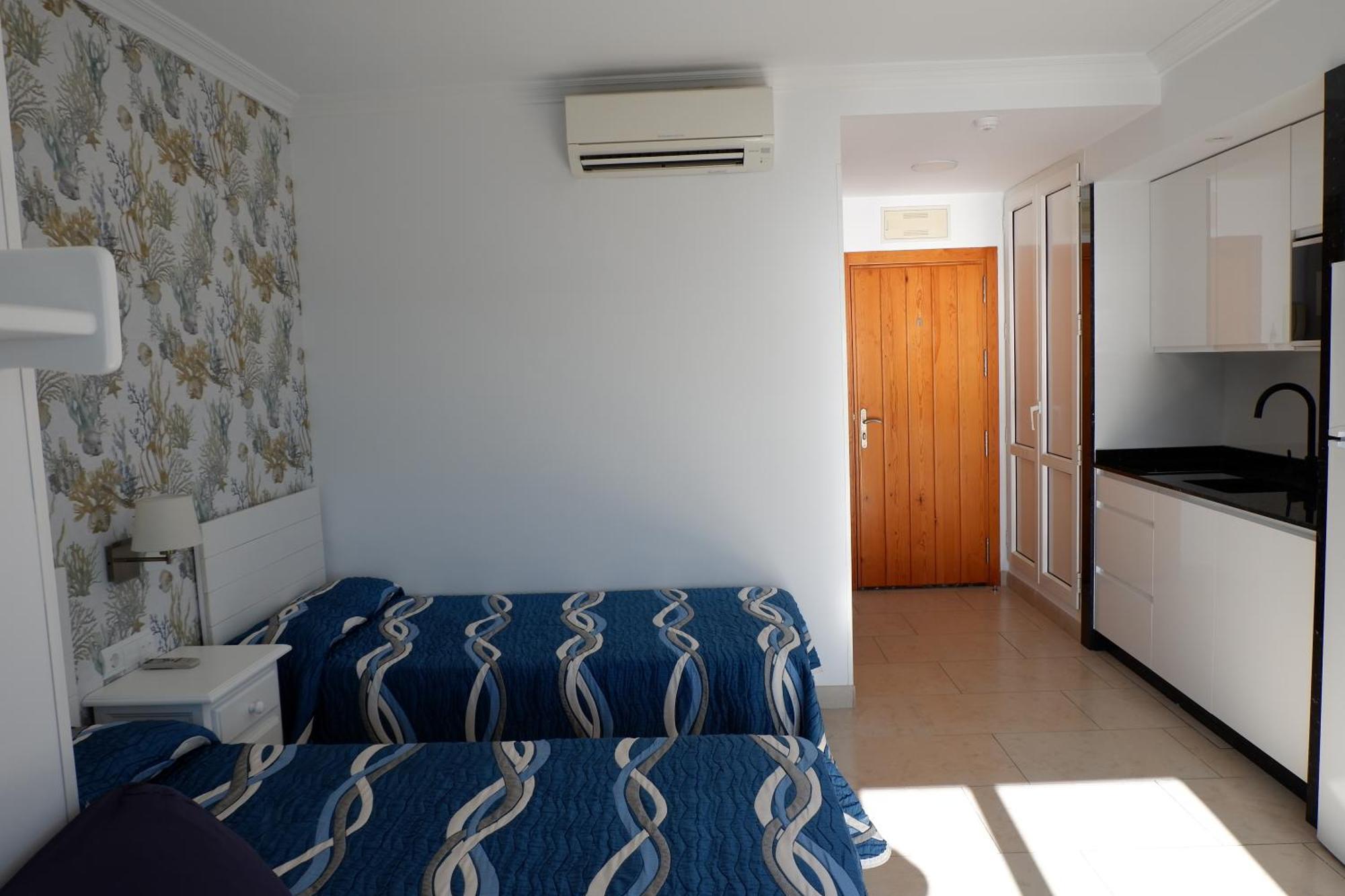 Leonor Y Caracas Apartamento Torremolinos